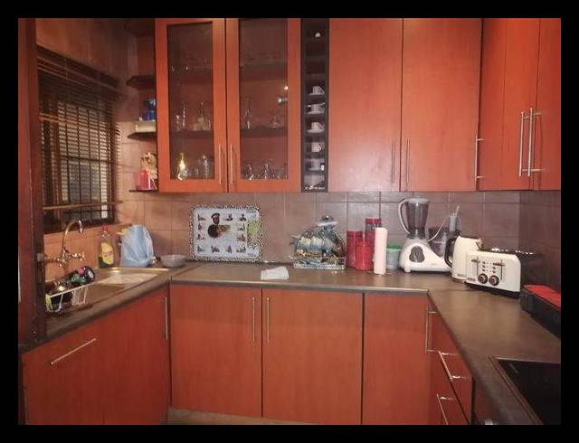 3 BEDROOM HOUSE FOR SALE IN ARBORETUM